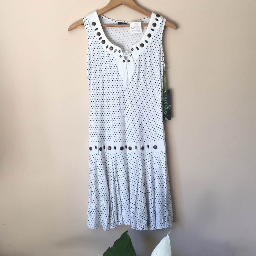 🆕 TRICOTTO White Blue Polka Dot Dress
